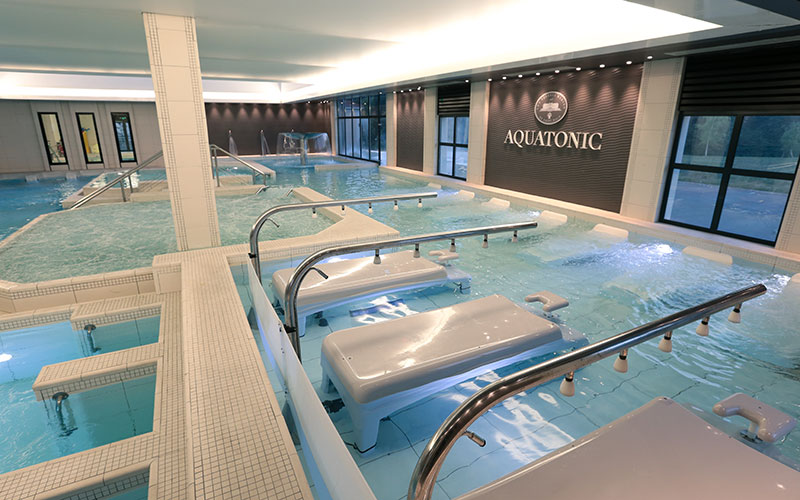 piscine massages paris