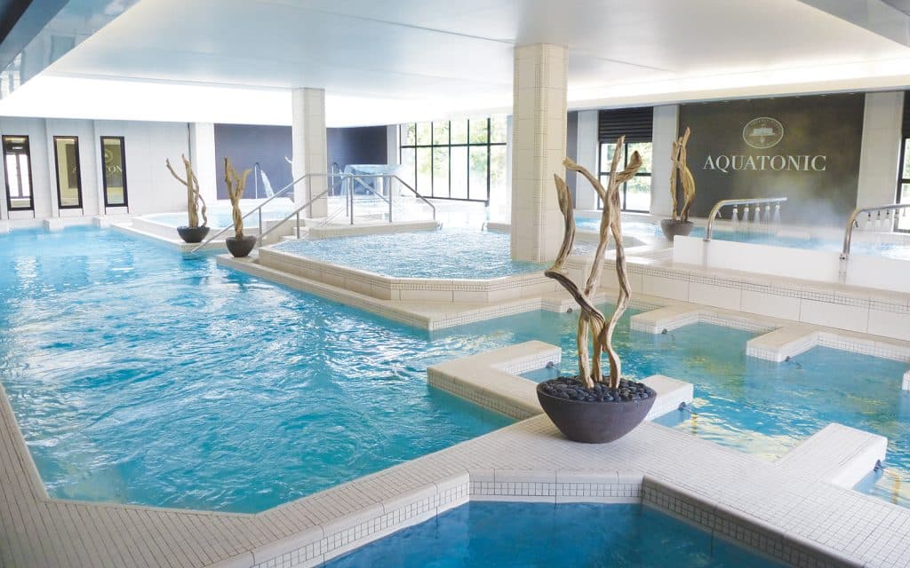 piscine spa paris